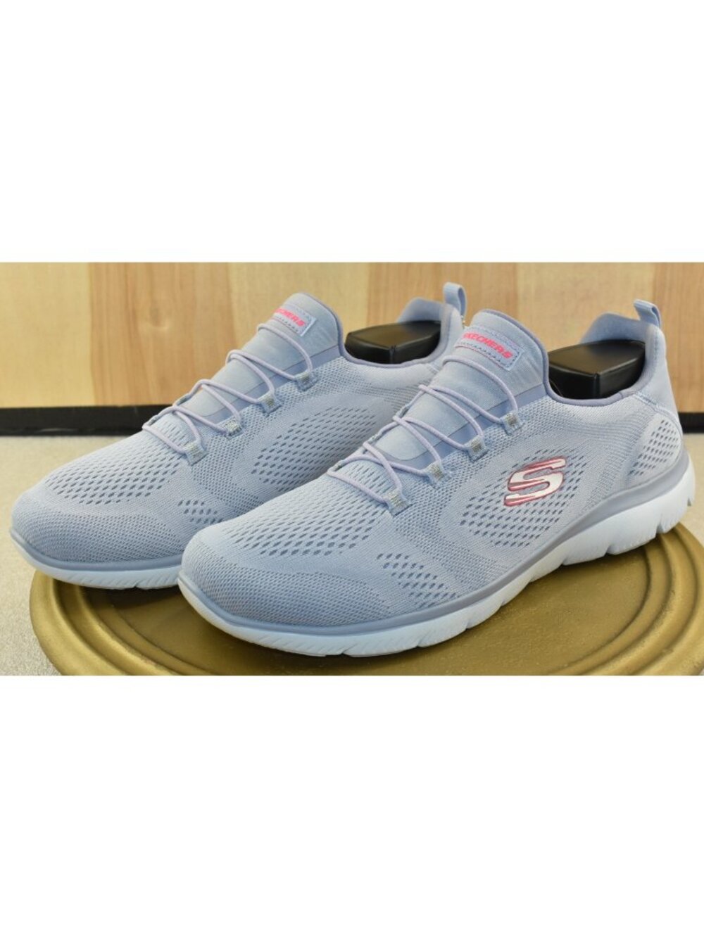 Skechers Summits Perfect Views Women Shoes Size 11  Lavender Washable Mesh Sneak